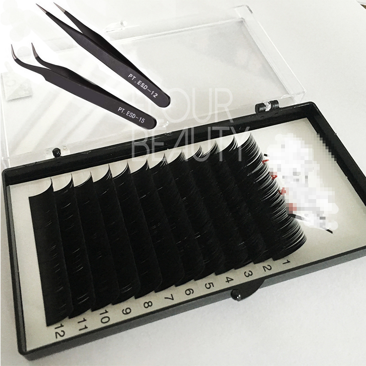 Grow longer eyelash extension with tweezers ES53